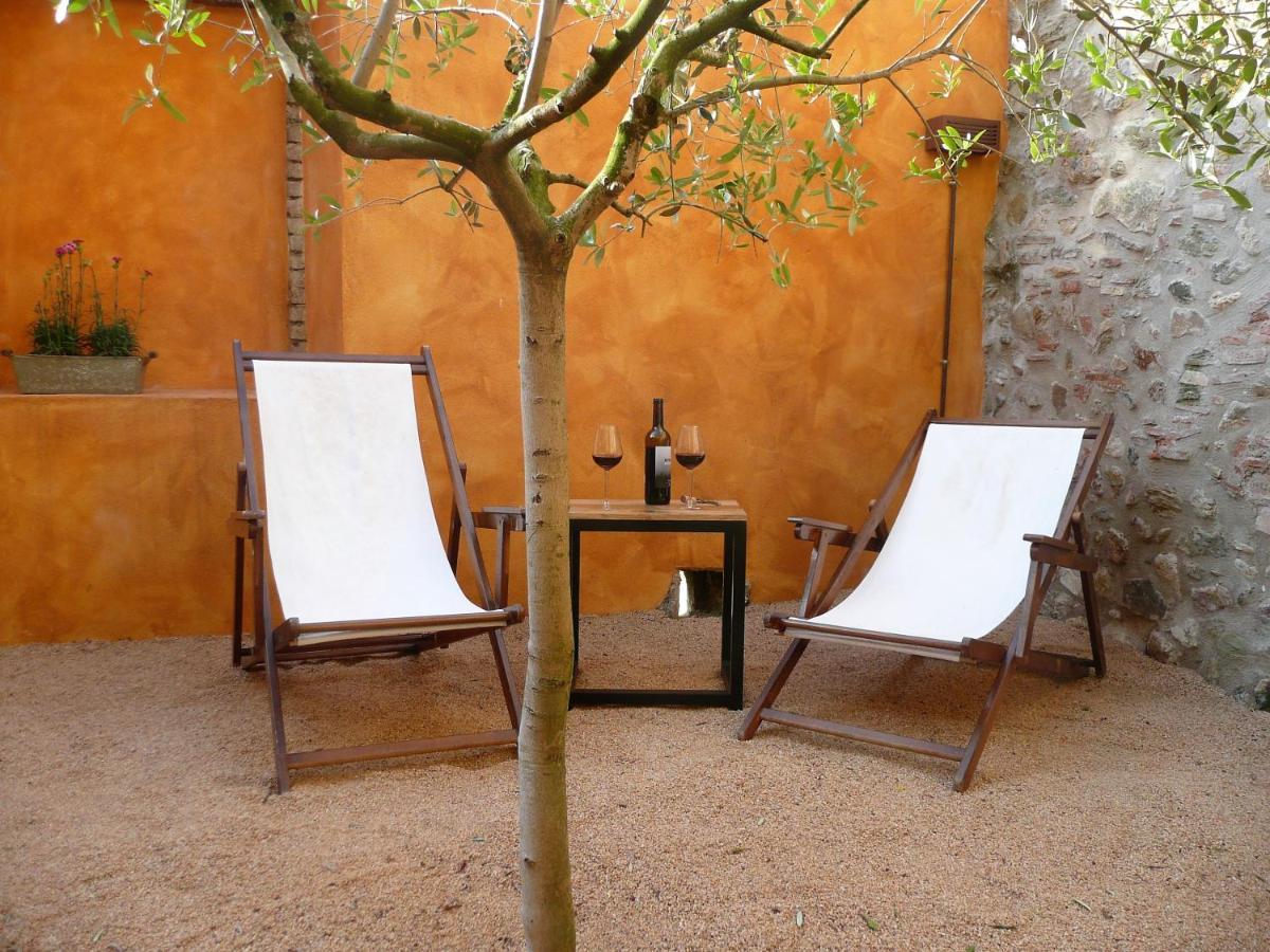 Monells - Casa Rural - Can Felip Exterior photo