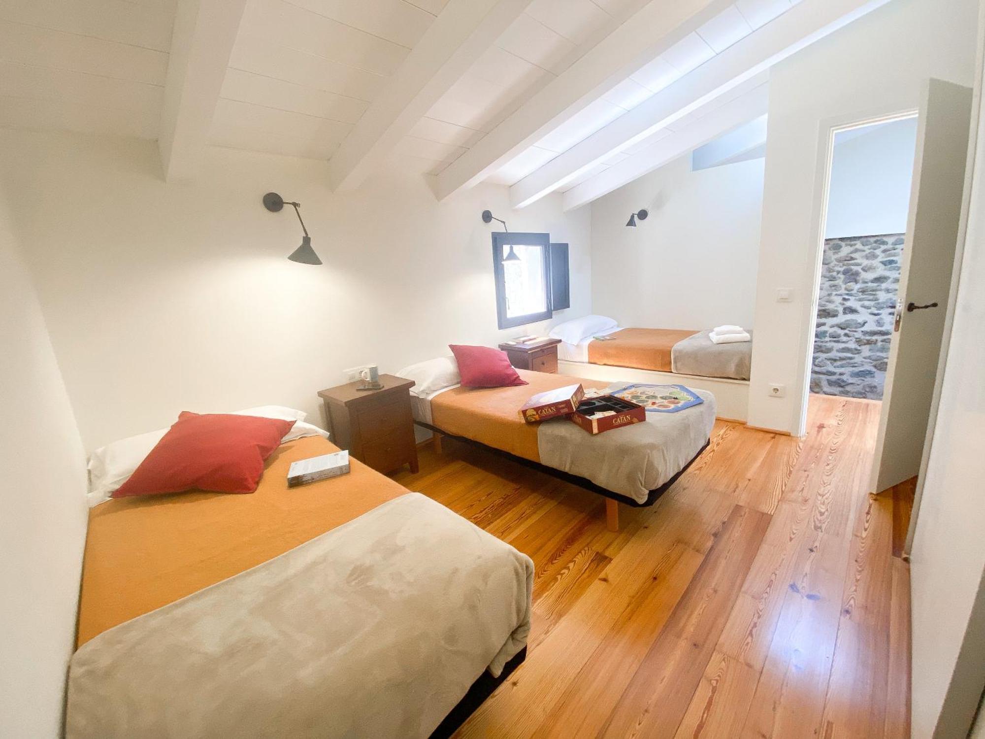 Monells - Casa Rural - Can Felip Exterior photo