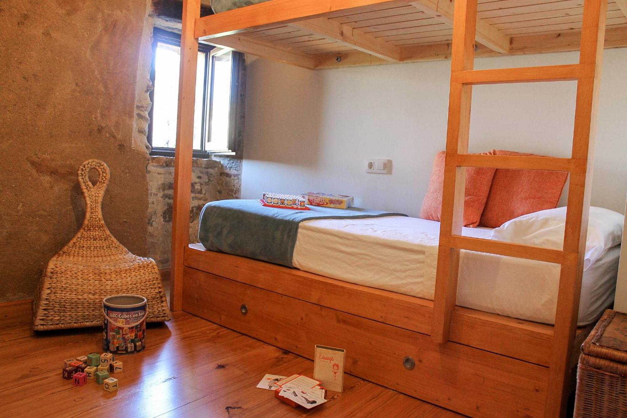 Monells - Casa Rural - Can Felip Exterior photo